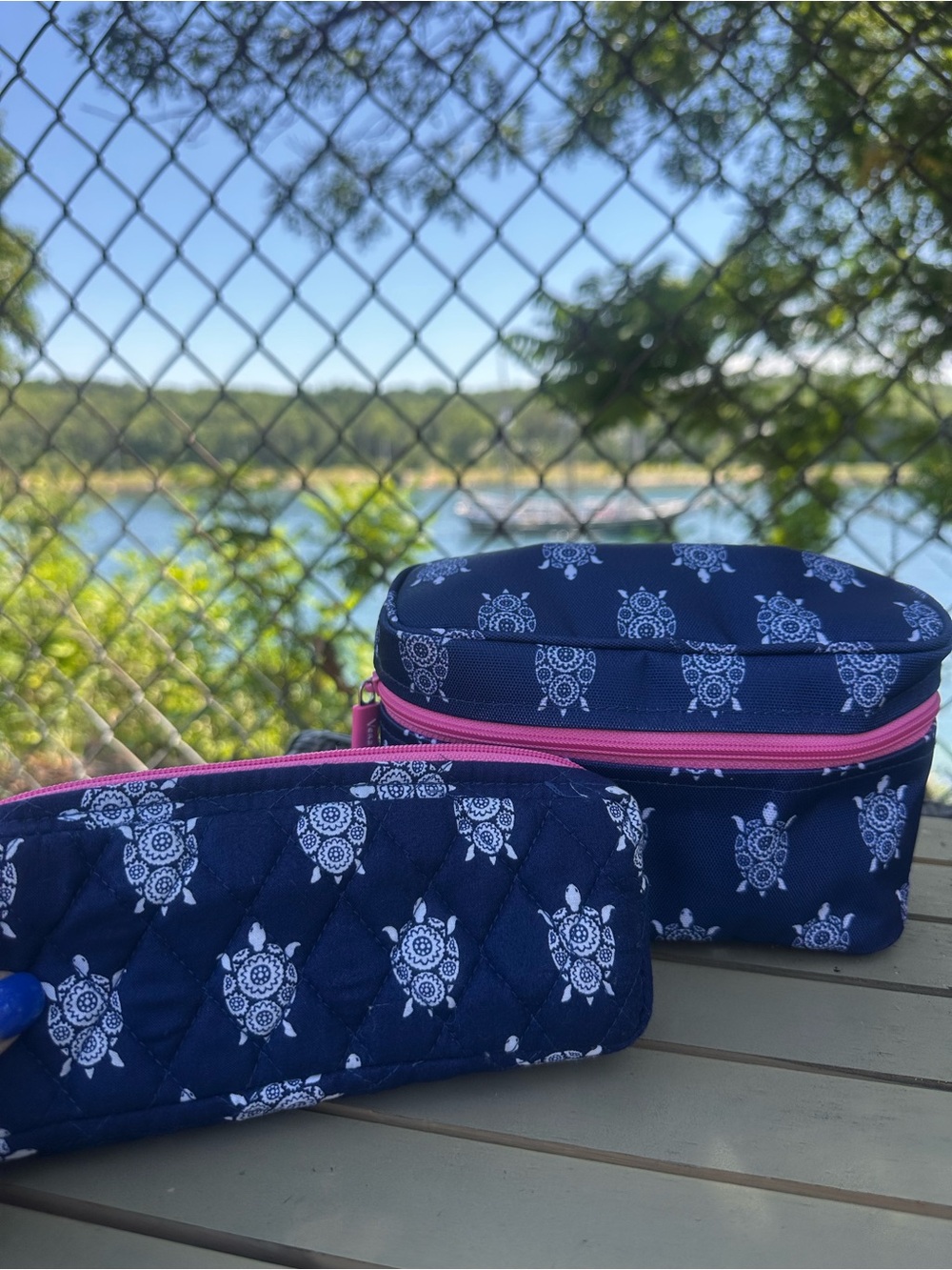Never Used Vera Bradley Navy & Pink Turtle Print Cosmetic Bag Set